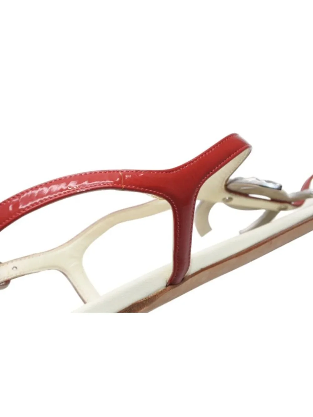 Chanel Thong Sandals CC Logo Patent Leather Red Ivory